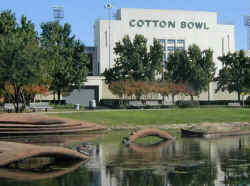 The Cotton Bowl in Dallas Fair Park's Texas State Fairground viewed from Leonhardt Lagoon.