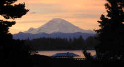 Another view of Mount Rainier from Lake Meridian in Kent.